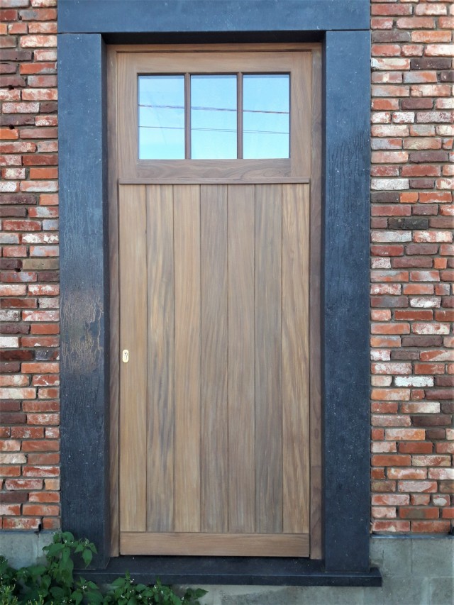 lezing kolonie Land Massief houten deur - All-Port fabrikant sectionaal poorten